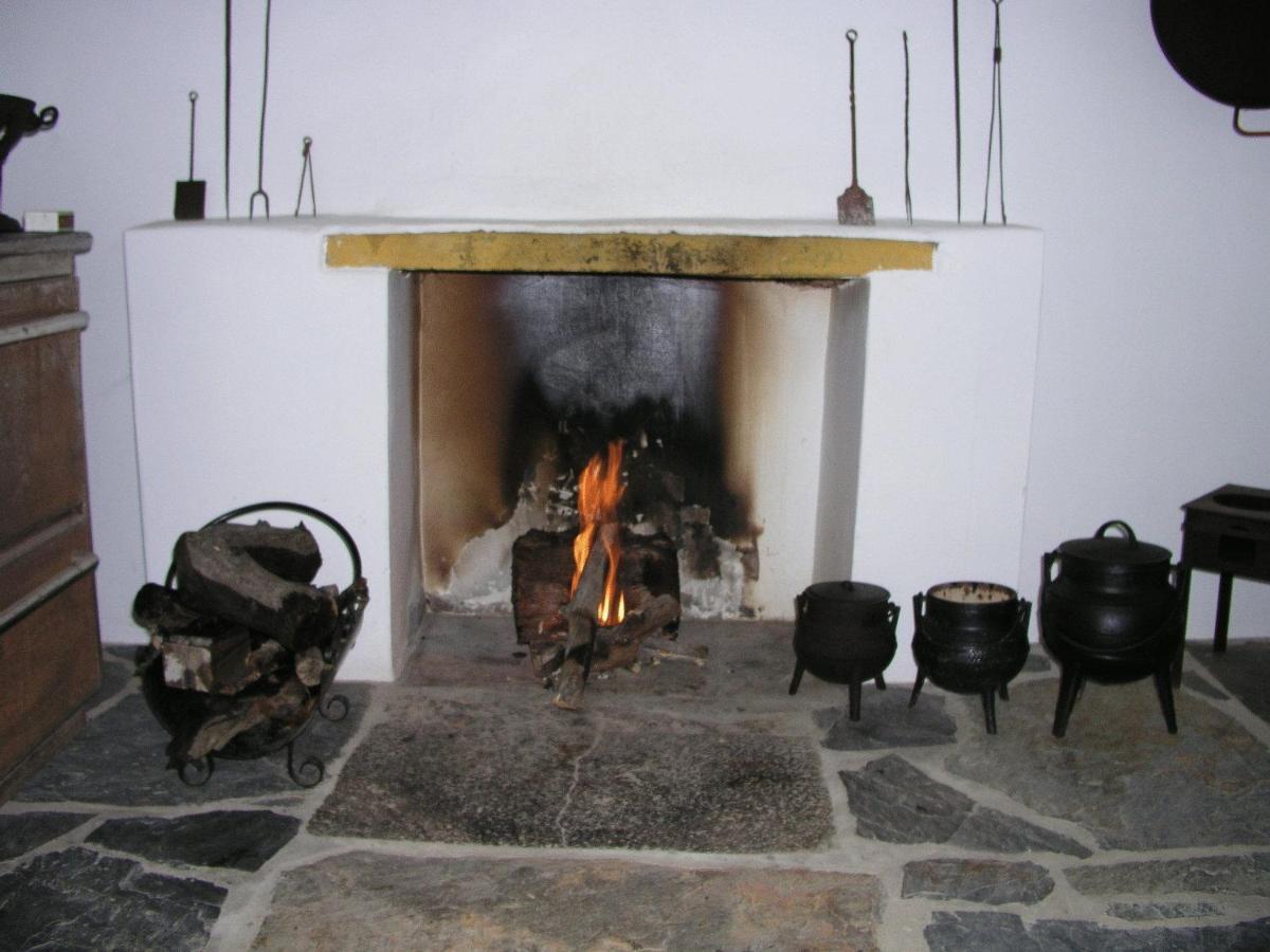Monte Do Caneiro Mourão Extérieur photo